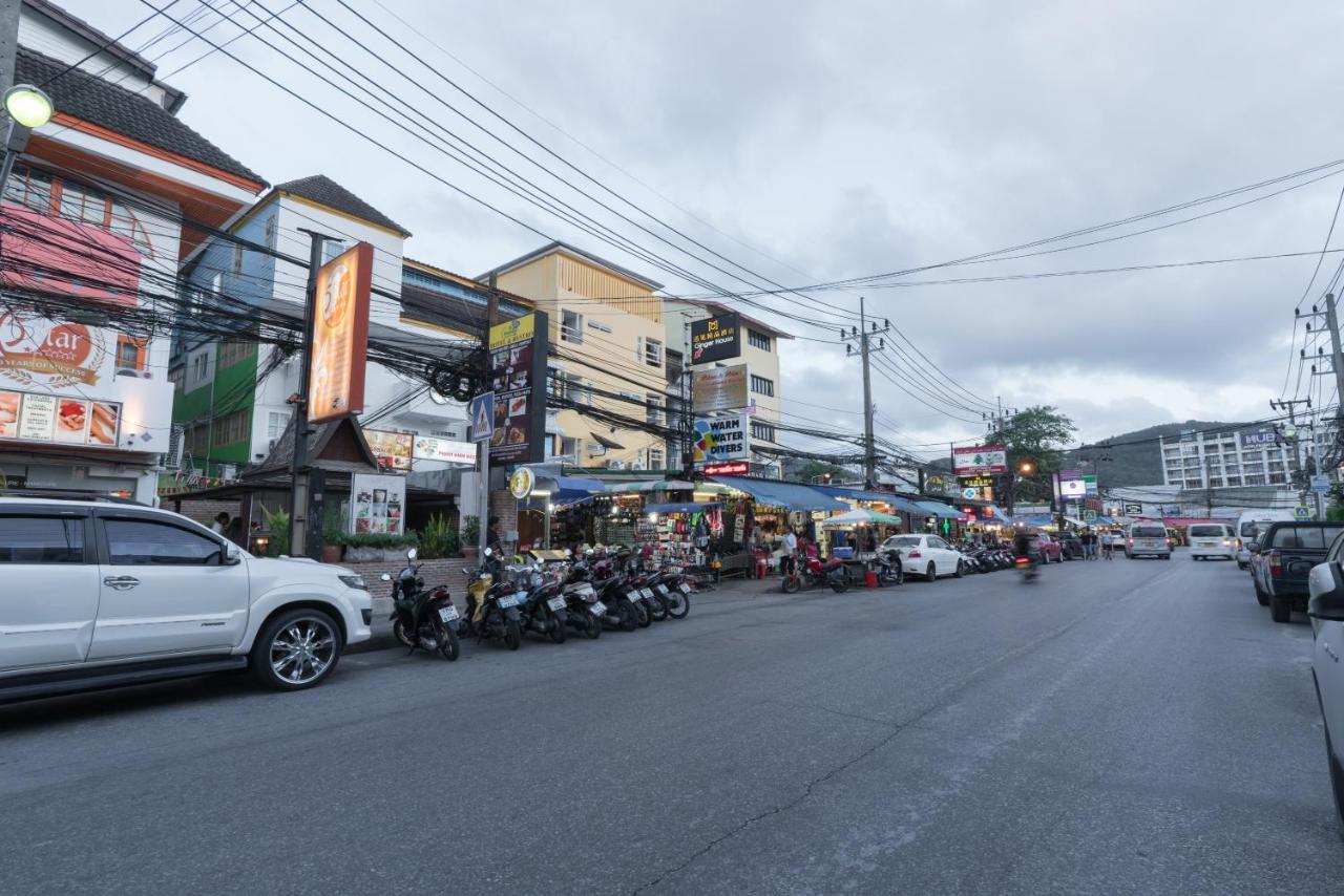 Hangover Inn Phuket Exterior photo